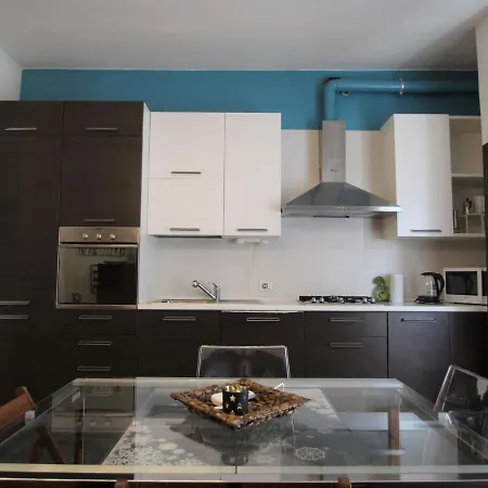J By Interhome דירה